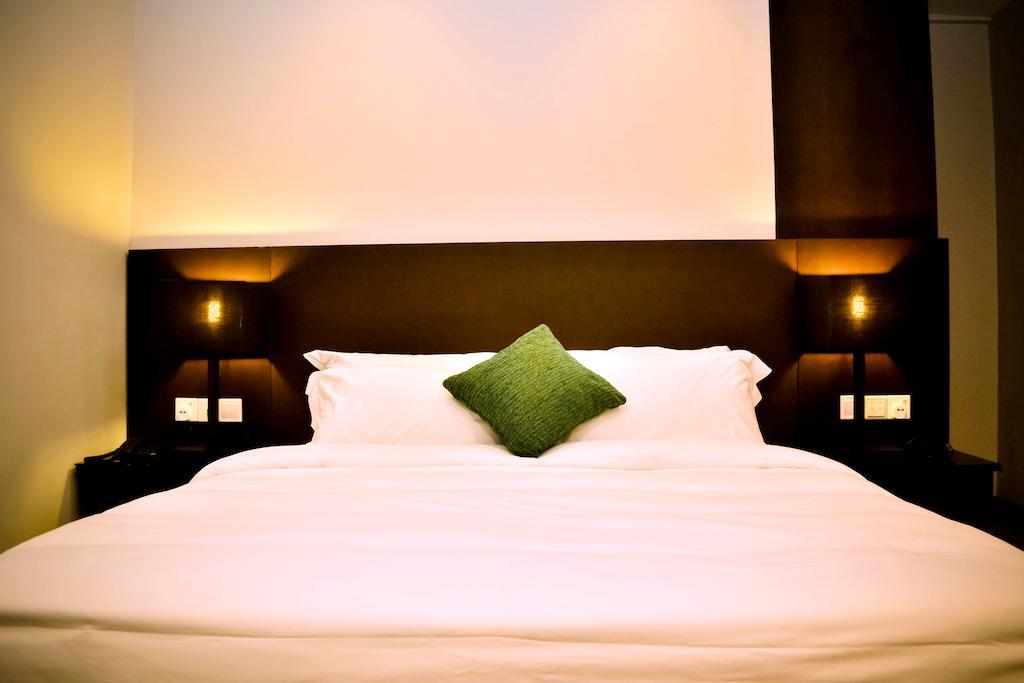 ลาเซนด้า โฮเต็ล Hotel ลาบวน ห้อง รูปภาพ